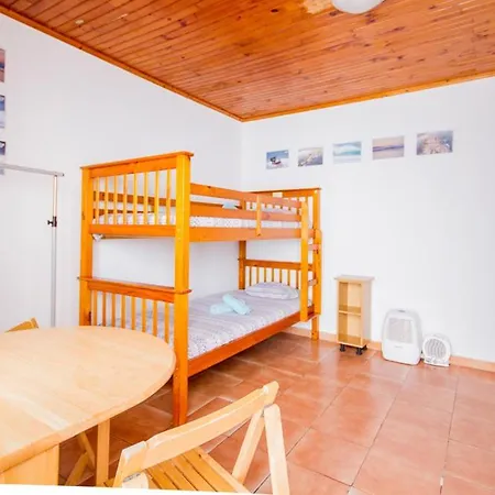 Estudios Lagido - Peniche Surf Camp Working Space & Surf Ferrel  Esterno foto