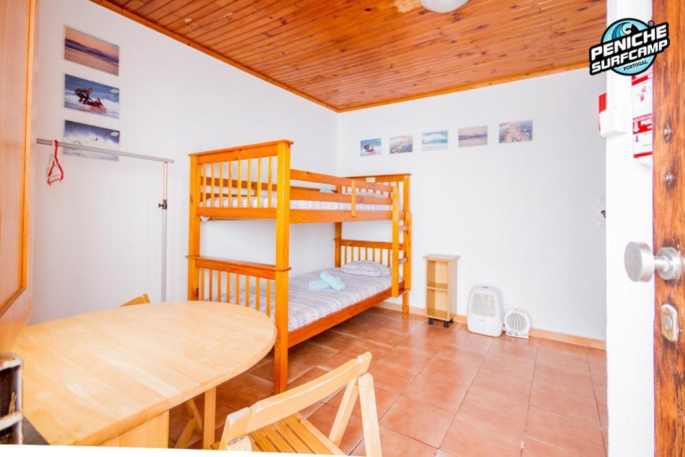 Estudios Lagido - Peniche Surf Camp Working Space & Surf Apartment