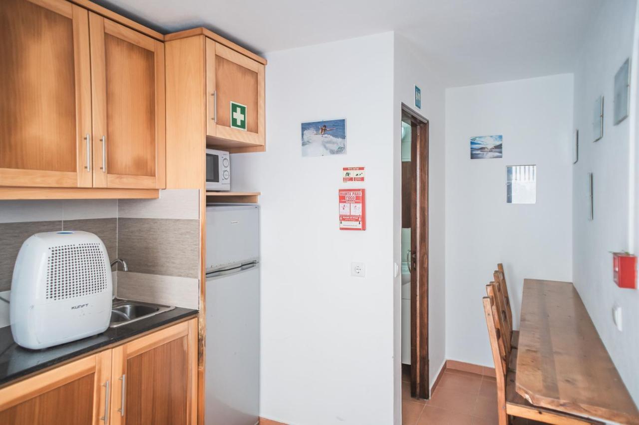 Estudios Lagido - Peniche Surf Camp Working Space & Surf Apartment