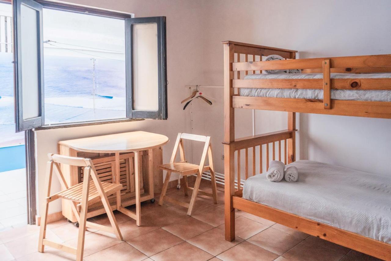 Estudios Lagido - Peniche Surf Camp Working Space & Surf Apartment
